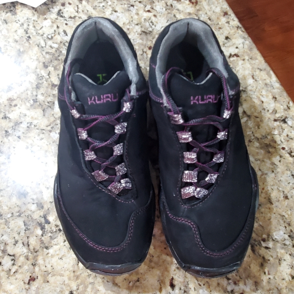 Kuru Chicane Jet-black women's trail hiking 8.5